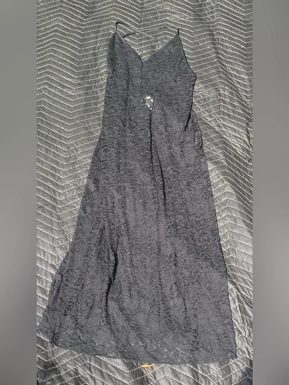 Elegant Black Lace Slip Chemise with V-Neck